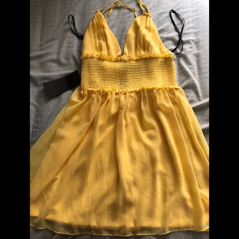 Bebe dress